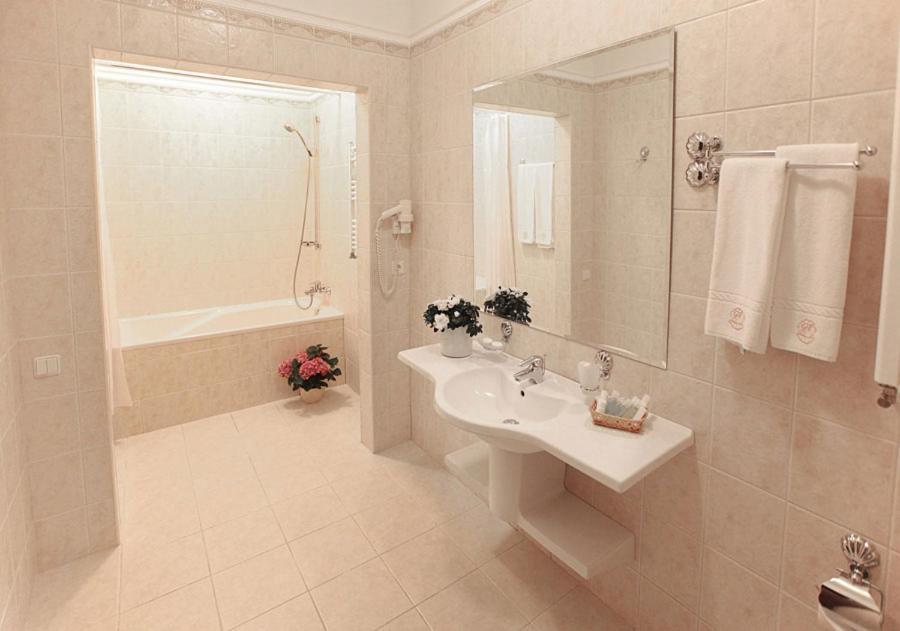 Гранде Петтине Hotel Odessa Eksteriør billede
